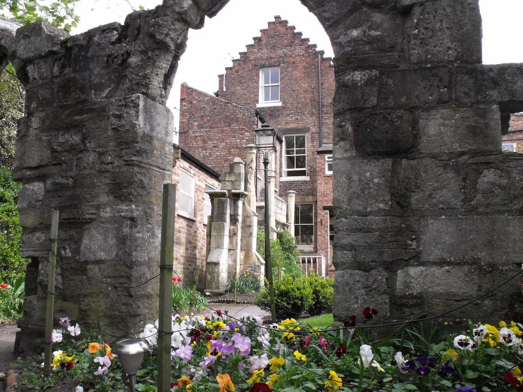 The York Priory Hotel Exterior photo